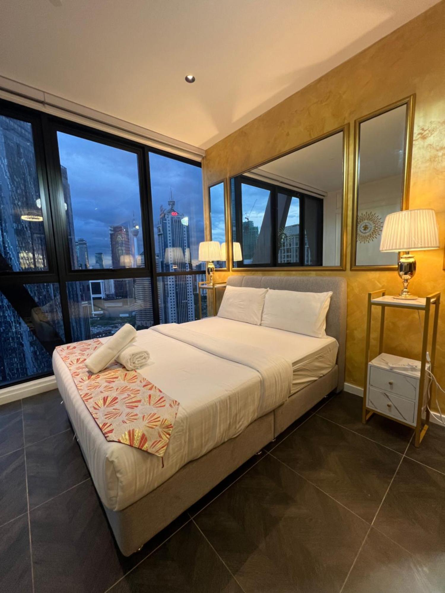 Scarletz Suites Kuala Lumpur By City Center Esterno foto