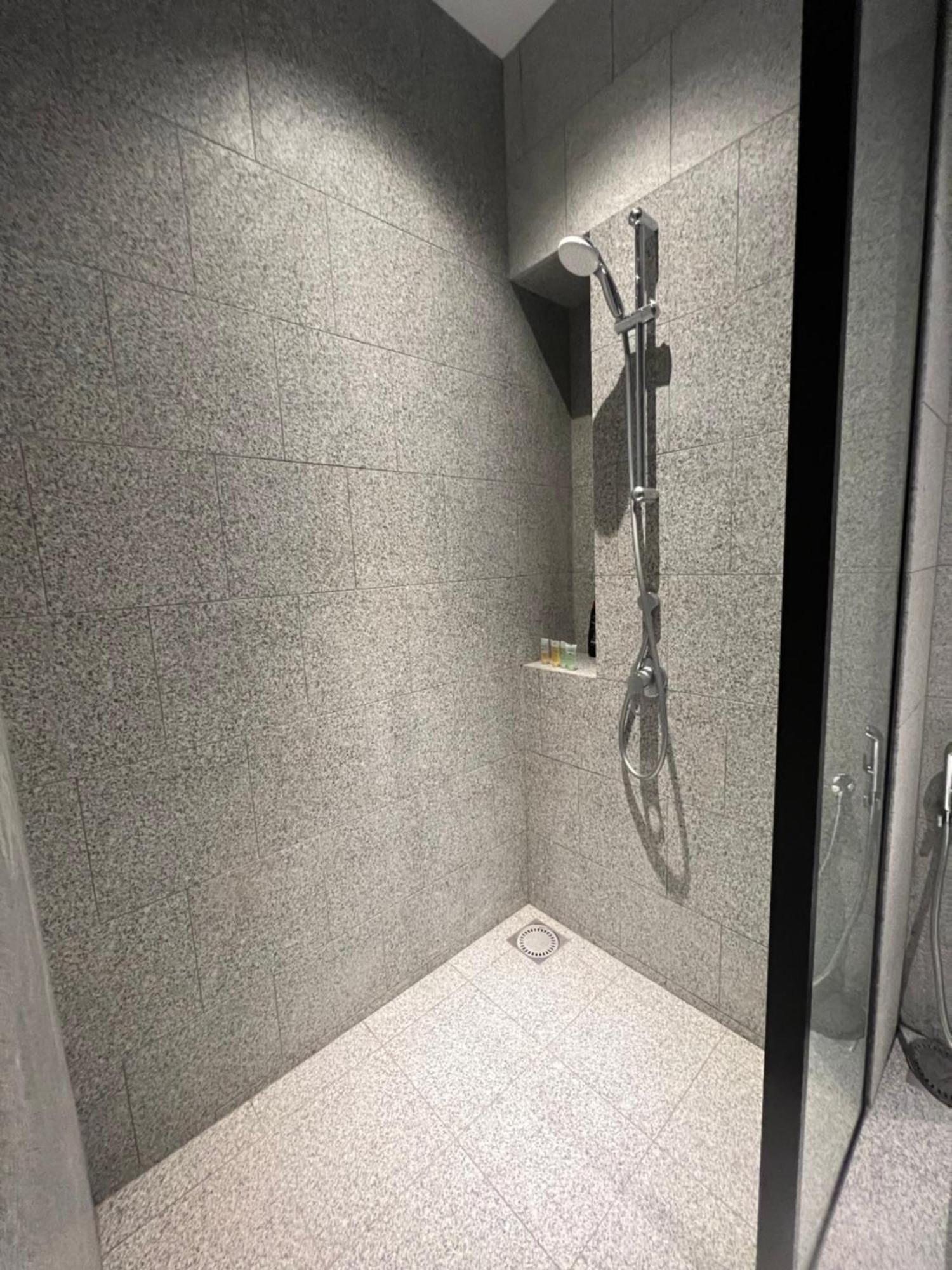 Scarletz Suites Kuala Lumpur By City Center Esterno foto